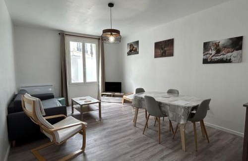 Saint-Aignan Apartment | Le Parmentier - 1 place de parking privative