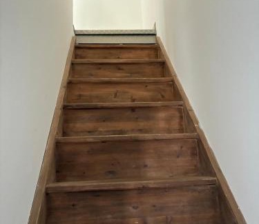 Bagnols-sur-Ceze Apartment | Le Patio de la Cèze
