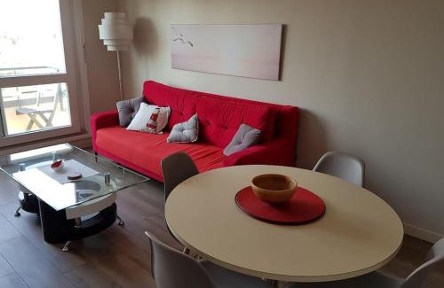 Courseulles-sur-Mer Apartment | LE PATIO -PLAGE vue mer ,Normandie,Juno Beach