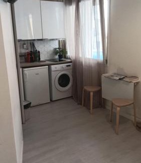 Villette - Maisons Neuves Apartment | Le Paul B - Yellow