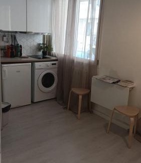 Villette - Maisons Neuves Apartment | Le Paul B - Yellow