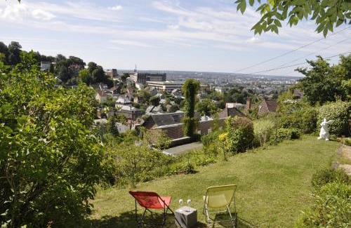 Bois-Guillaume House | Le Pavillon Bellevue