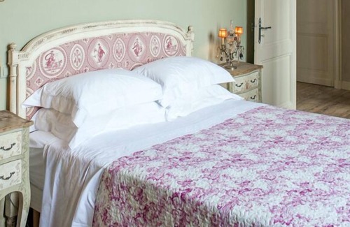 Saussignac Apartment | Le Pavillon D’Or - Two Bedroom Apartment, Sleeps 4