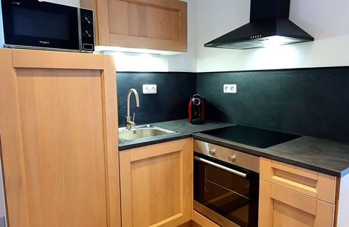 Fleury-les-Aubrais House | "LE PAVILLON" small house 150m from Aubrais train station - 2 km from Orléans town center