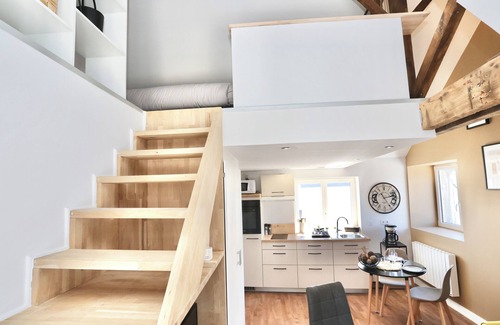 Pontivy Apartment | Le Peanut - Studio'Art Duplex Mezannine