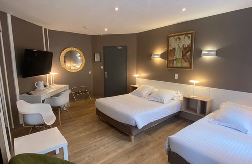 Charleville-Mezieres Hotel | Le Pelican