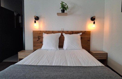 Accous Hotel | Le Permayou