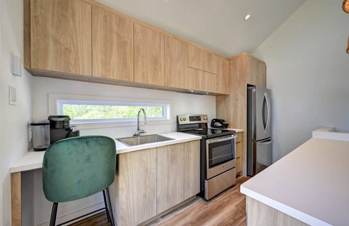 Sainte-Beatrix House | Le Petit Bijou - Cozy, nature & river access