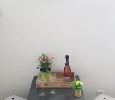 Epernay Apartment | LE PETIT BOUCHON - 6 Rue de l'Égalité