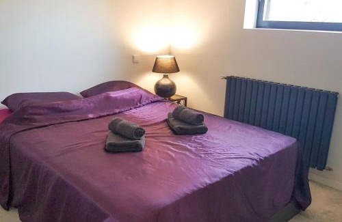 Chazay-d'Azergues Apartment | Le Petit Castel, Portes de Lyon