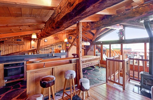 Bourg-Saint-Maurice Ski Chalet | Le petit Chalet