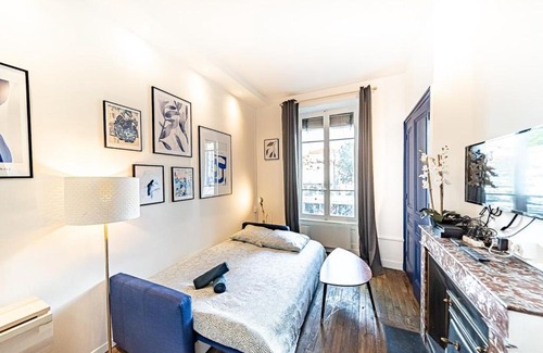 Perrache Apartment | Le petit Charlemagne- Studio Rénové -Perrache