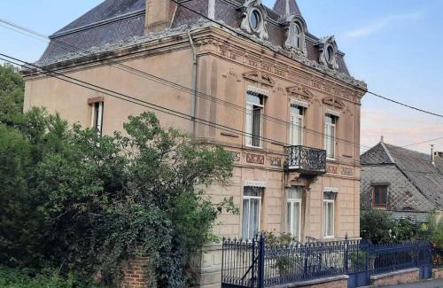 Saint-Michel Bed & Breakfast | Le Petit Chateau