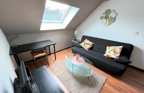 Reims Apartment | Le Petit Duplex proche Avenue de Paris