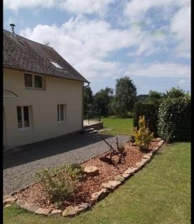 Saint-Brice-de-Landelles House | Le Petit Parc