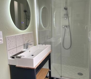 Cote Ouest Ormeaux Apartment | Le petit Gobelin - proximité plage