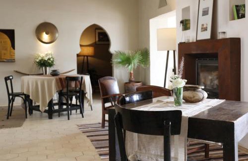 Lalla Takarkoust Bed & Breakfast | Le Petit Hôtel du Flouka