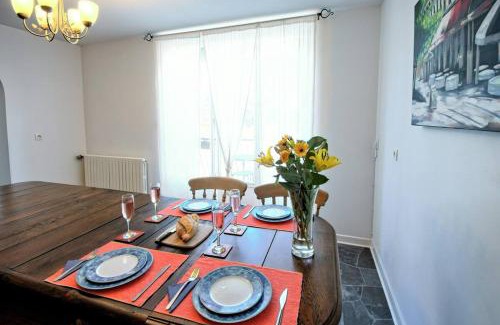 Bourganeuf House | Le Petit Lac