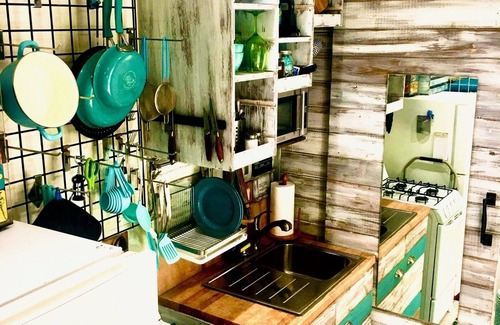 Hollywood House | LE PETIT LOFT HOLLYWOOD, in GATED COMPOUND, 5-STAR: LOCATION, LOCATION, LOCATION