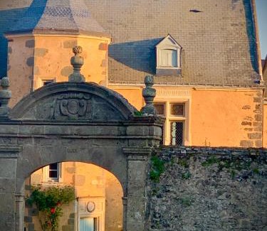 Sainte-Suzanne-and-Chammes Apartment | Le petit Loré
