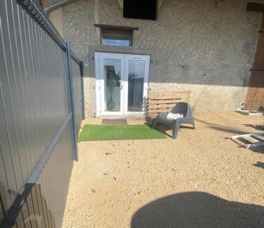 Briord Apartment | « Le Petit Louis »
