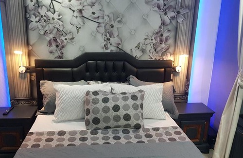 Montignies-sur-Sambre Apartment | Le petit Luxembourg