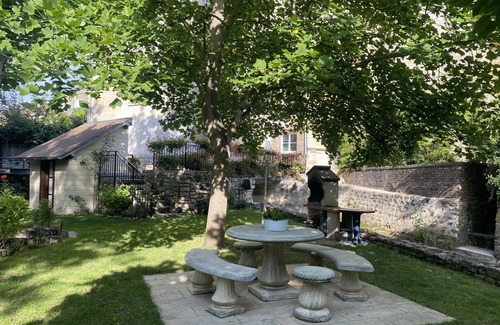 Saint-Clair-sur-Epte Apartment | Le Petit Minotier
