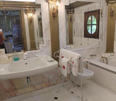 Les Houches Bed & Breakfast | Le Petit Manoir des Bruyères