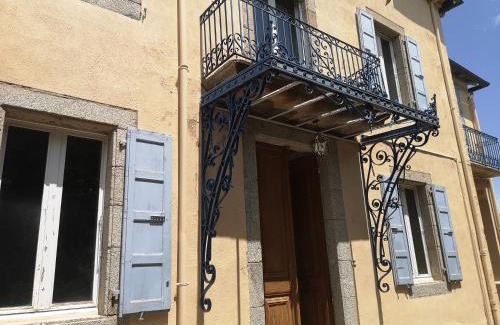 Palau-de-Cerdagne House | Le petit manoir de Palau