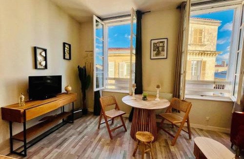 La Rochelle City Centre Apartment | Le Petit Marche - T2 Hypercentre - Wifi