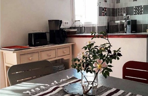 Saint-Saturnin-les-Apt House | Le Petit Mas, Charming Provencal house with private pool, sleeps 2.