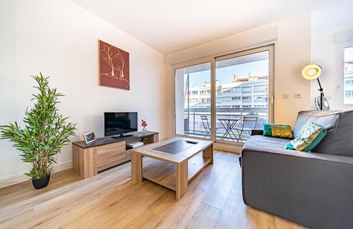Jules Ferry - Recamier Apartment | Le petit Massena-cosy 2 pers balcon- Part Dieu