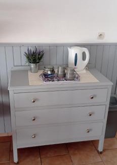 Sainte-Soline Bed & Breakfast | Le Petit Moulin Tournesol BnB