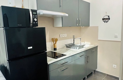 Narbonne Apartment | Le petit Narbonnais historical center 4 min walk from train station