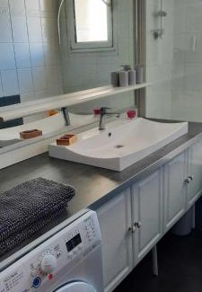 Saint-Loubes House | Le Petit Nid
