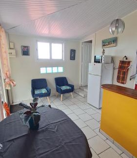 Sainte-Marie Apartment | Le petit nid vanillé