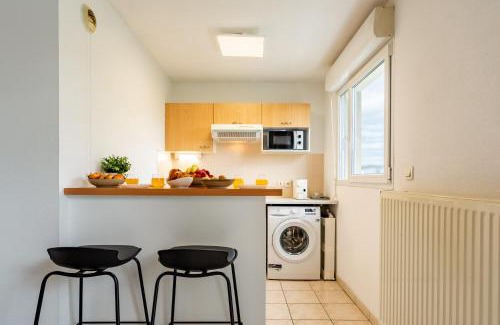 Poteries Apartment | Le Petit Oranger - Appt avec balcon