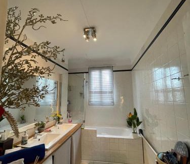 Petit-Colombes House | Le petit paradis