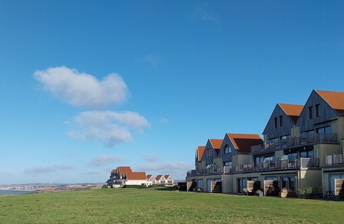 Wimereux Apartment | Le petit Paradis! Cozy studio on the first floor with breathtaking sea view!