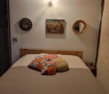 Chartres Apartment | Le petit paradis