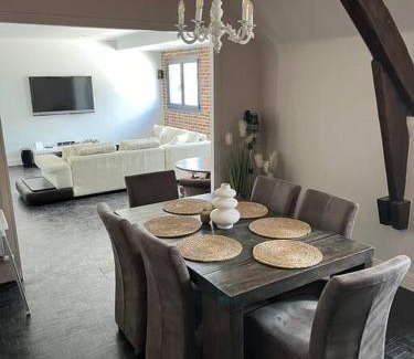 Centre Ville Apartment | Le petit Refuge - hyper centre Compiegne