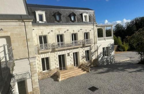 Rochecorbon Villa | Le Petit Versailles Loire Tours