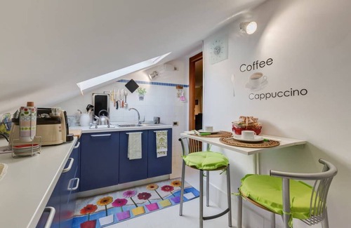 Quartiere XXIX Ponte Mammolo Apartment | Le Petite Resort CIN IT058091C1T36QM47S Apartment lovely Talenti neighborhood