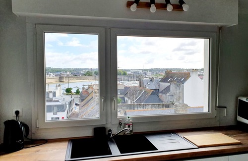 Concarneau Apartment | LE PHARE DE LA CROIX full sea view, town center and beaches on foot