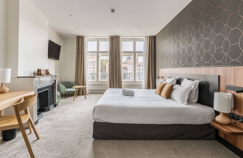 Old Lyon Hotel | Le Phenix Hotel