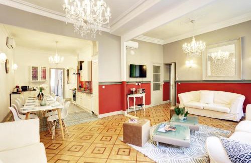 Quartier du Port Apartment | Le Philibert - SPLENDID, 6 BEDROOMS, 12P, NICE PORT, Air Cond