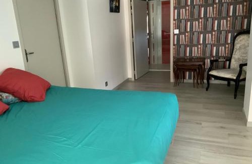Marcay Apartment | Le Picot86370