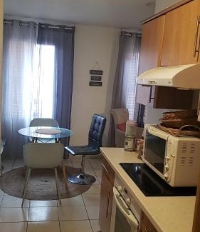 Drancy Apartment | Le plais de la ville historique