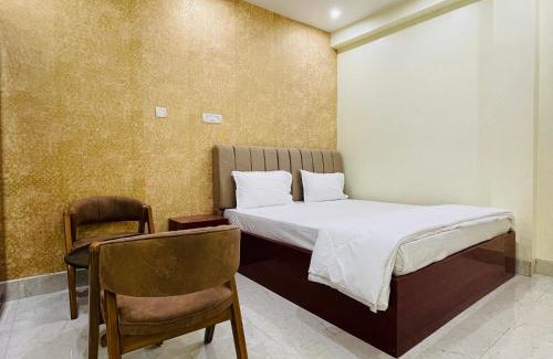 Danapur Hotel | Le Platinum Hotels & Banquet