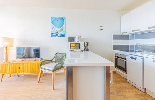 Cassis Apartment | Le Poisson Bleu - by Winkyhouse